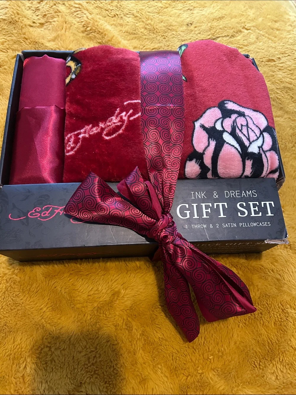 Ed Hardy Red & Pink Floral Throw Gift Set with Satin Pillowcases